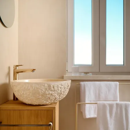 Ibella Boutique 4*