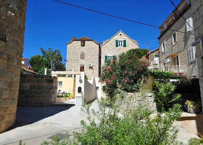 Ibella Boutique 4*